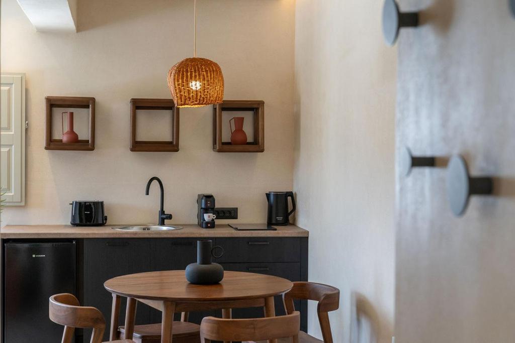 Aparthotel Peranosa The Residency à Agios Georgios  Extérieur photo